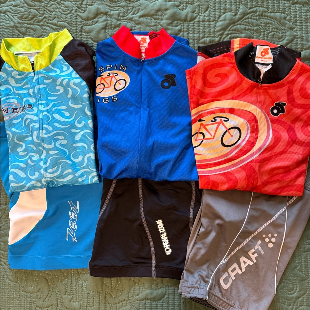 Cycling Jerseys and Shorts Set